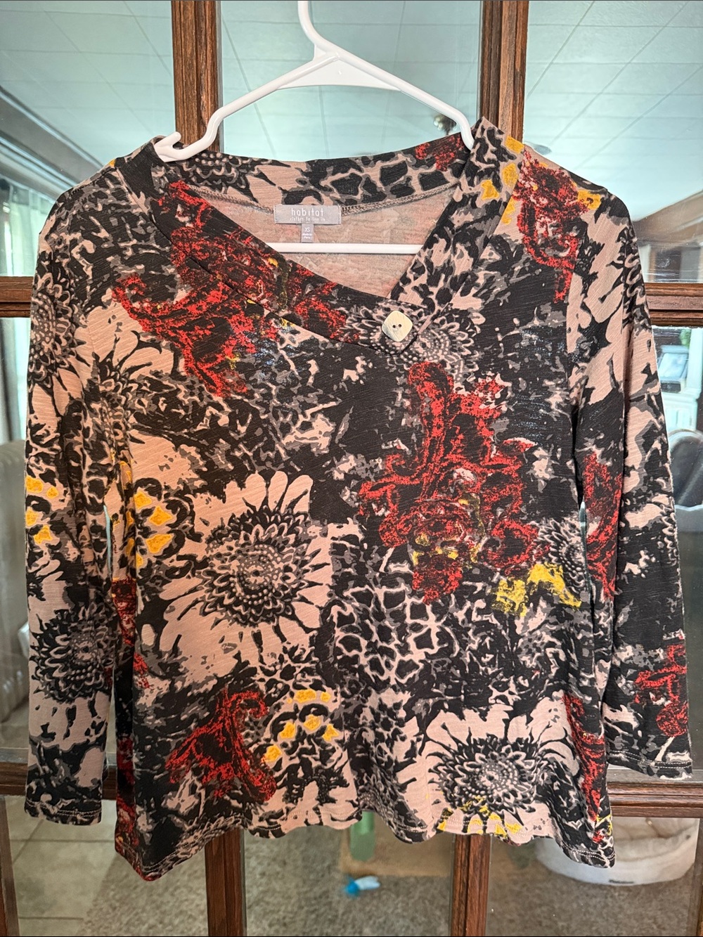 Habitat Clothes to Live In Womens XS Floral Leopard Mixed Print Cotton Top 28731